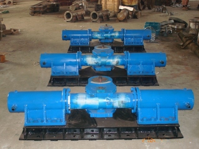 hydraulic steering gear